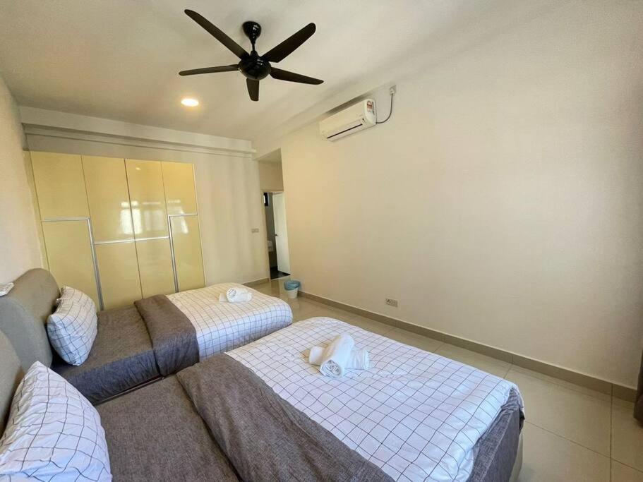 Meridin Medini By Wp Homestay Nusajaya  Ngoại thất bức ảnh