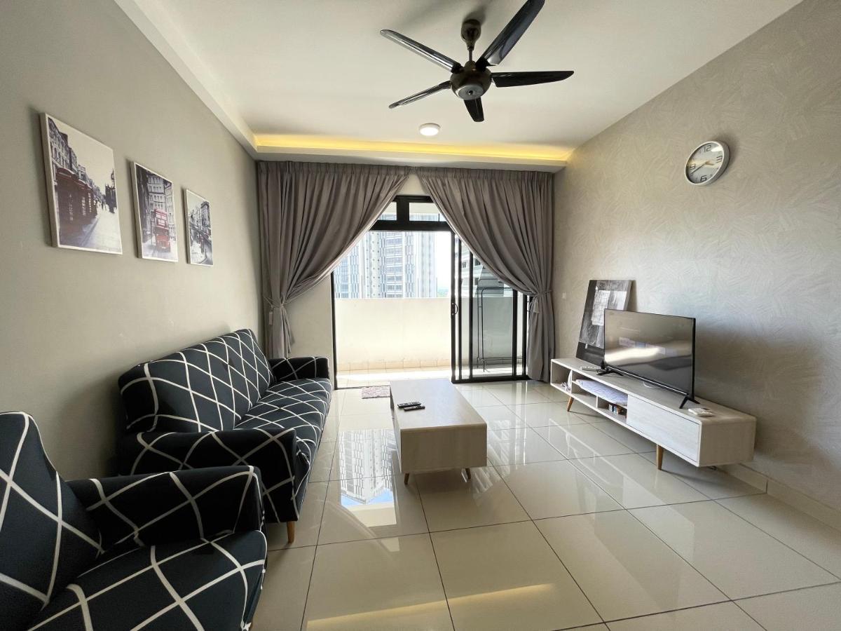Meridin Medini By Wp Homestay Nusajaya  Ngoại thất bức ảnh