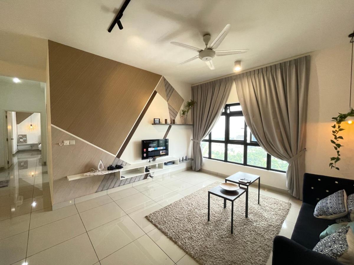 Meridin Medini By Wp Homestay Nusajaya  Ngoại thất bức ảnh