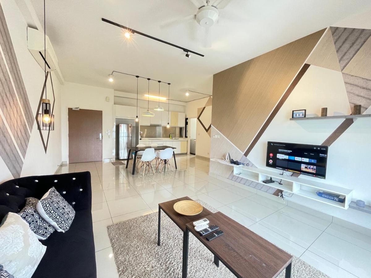 Meridin Medini By Wp Homestay Nusajaya  Ngoại thất bức ảnh