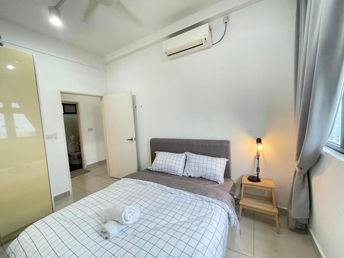Meridin Medini By Wp Homestay Nusajaya  Ngoại thất bức ảnh