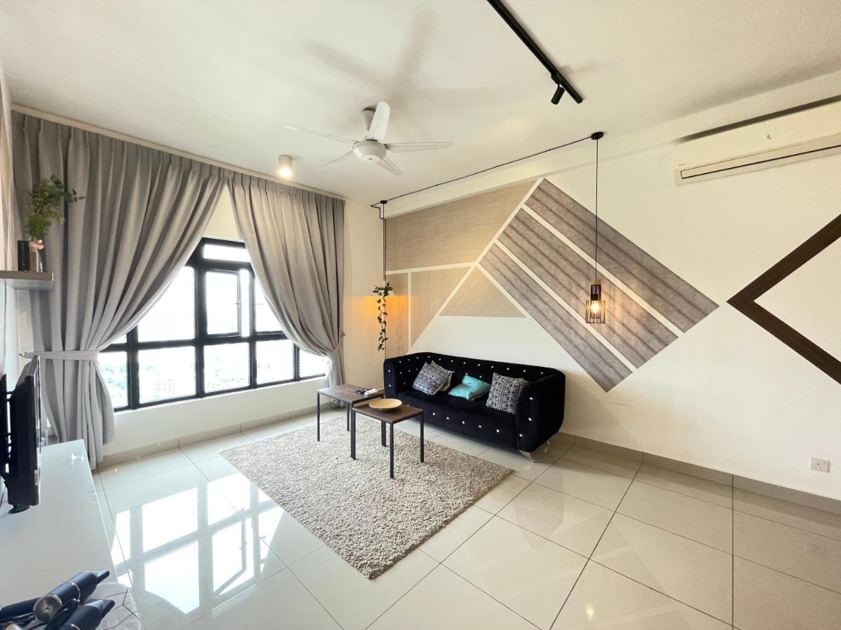 Meridin Medini By Wp Homestay Nusajaya  Ngoại thất bức ảnh