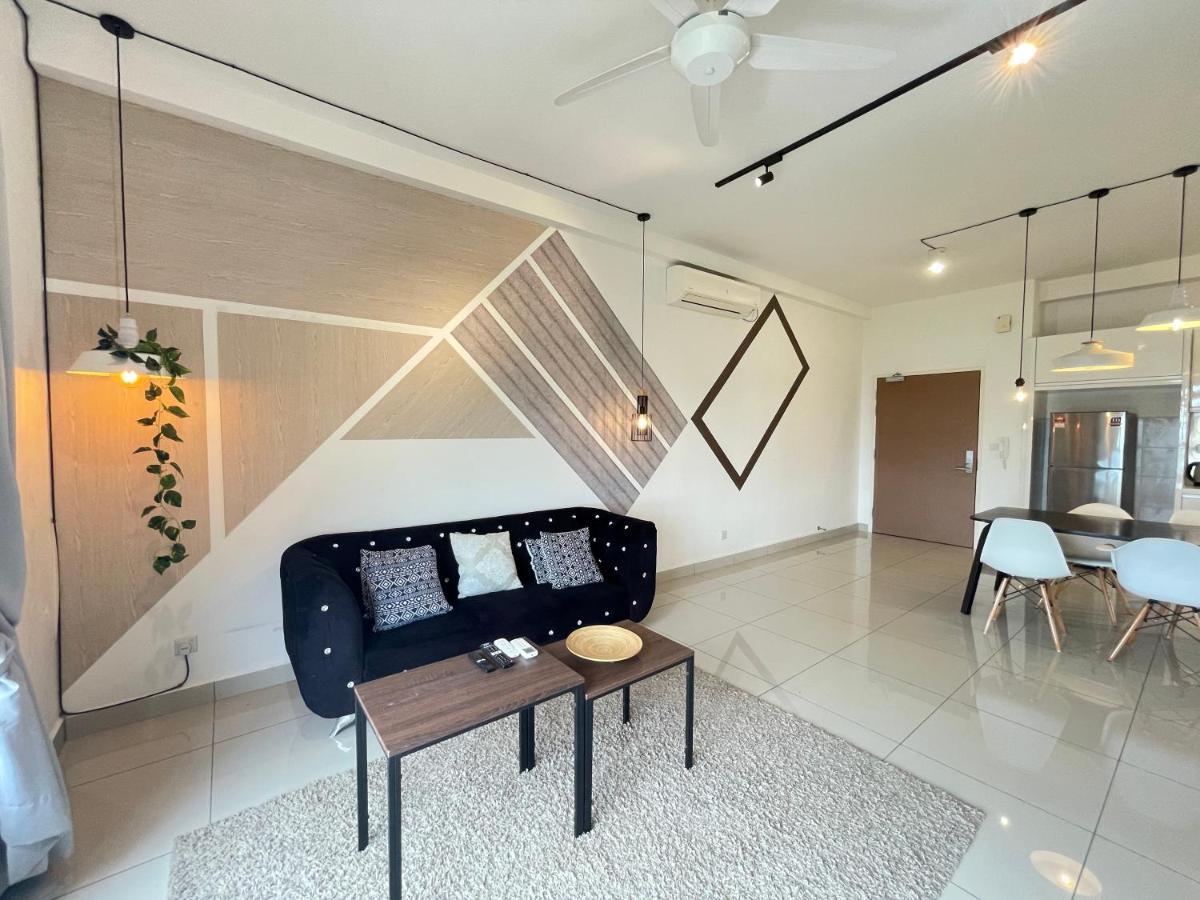 Meridin Medini By Wp Homestay Nusajaya  Ngoại thất bức ảnh